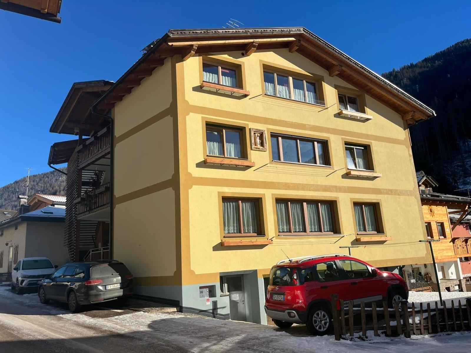 Appartamenti Dolomiti 모에나 외부 사진